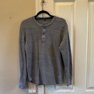 Uniqlo Gray Henley Men's Shirt -medium